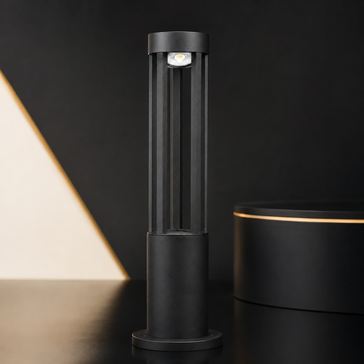 FOSVEX 10W Premium Outdoor Gate & Garden Bollard Light